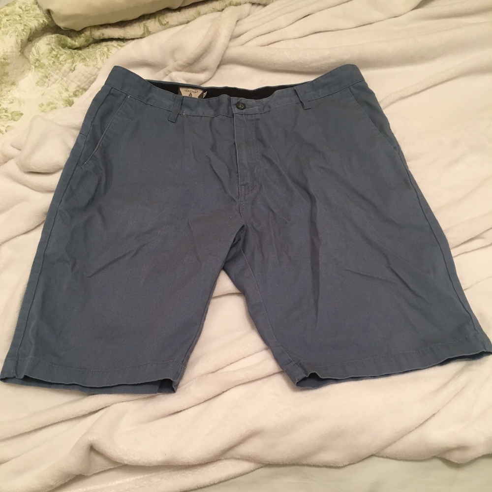 VOLCOM Blue Khaki Shorts Size 36